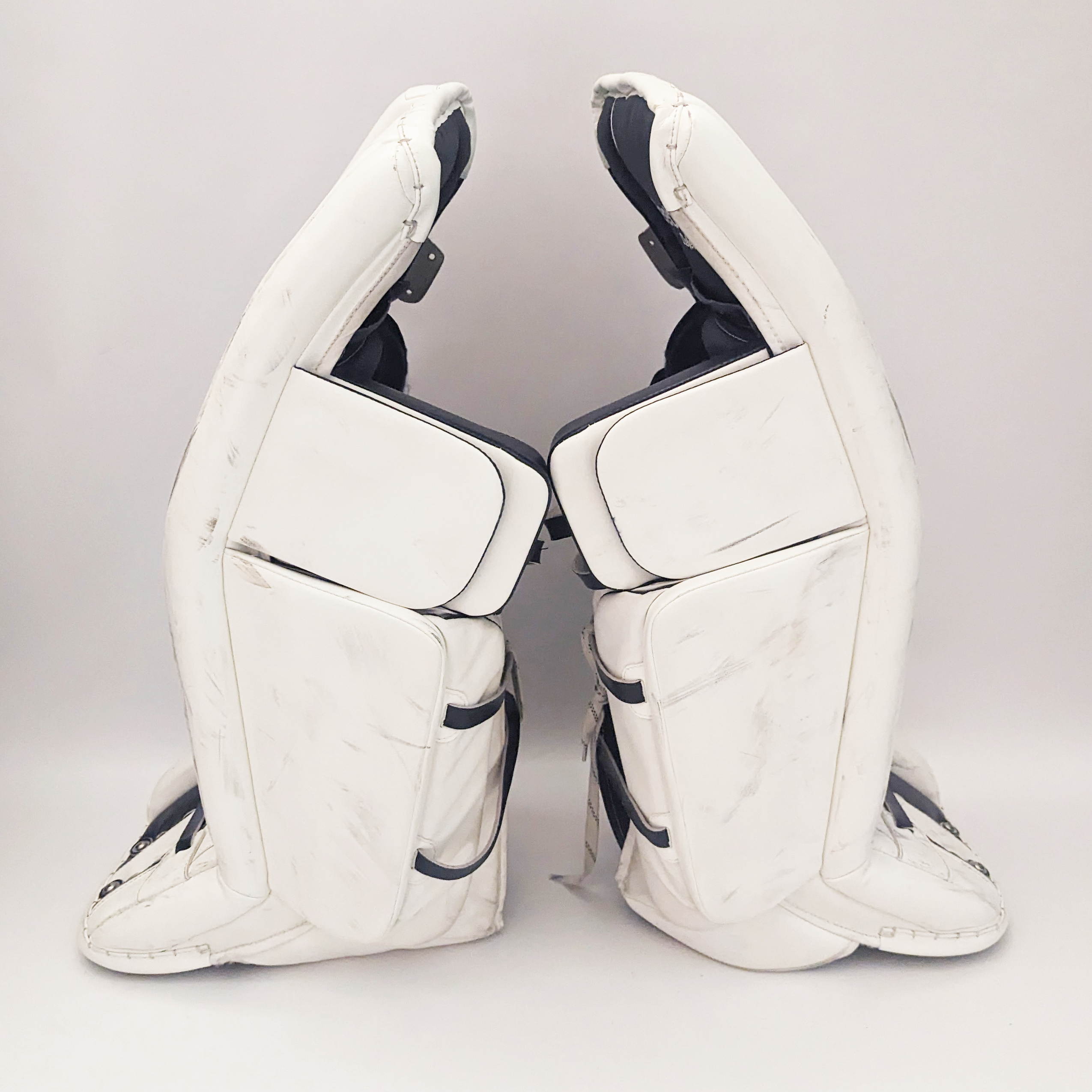 Reebok XLT- Used Pro Stock Goalie Set (White/Blue)